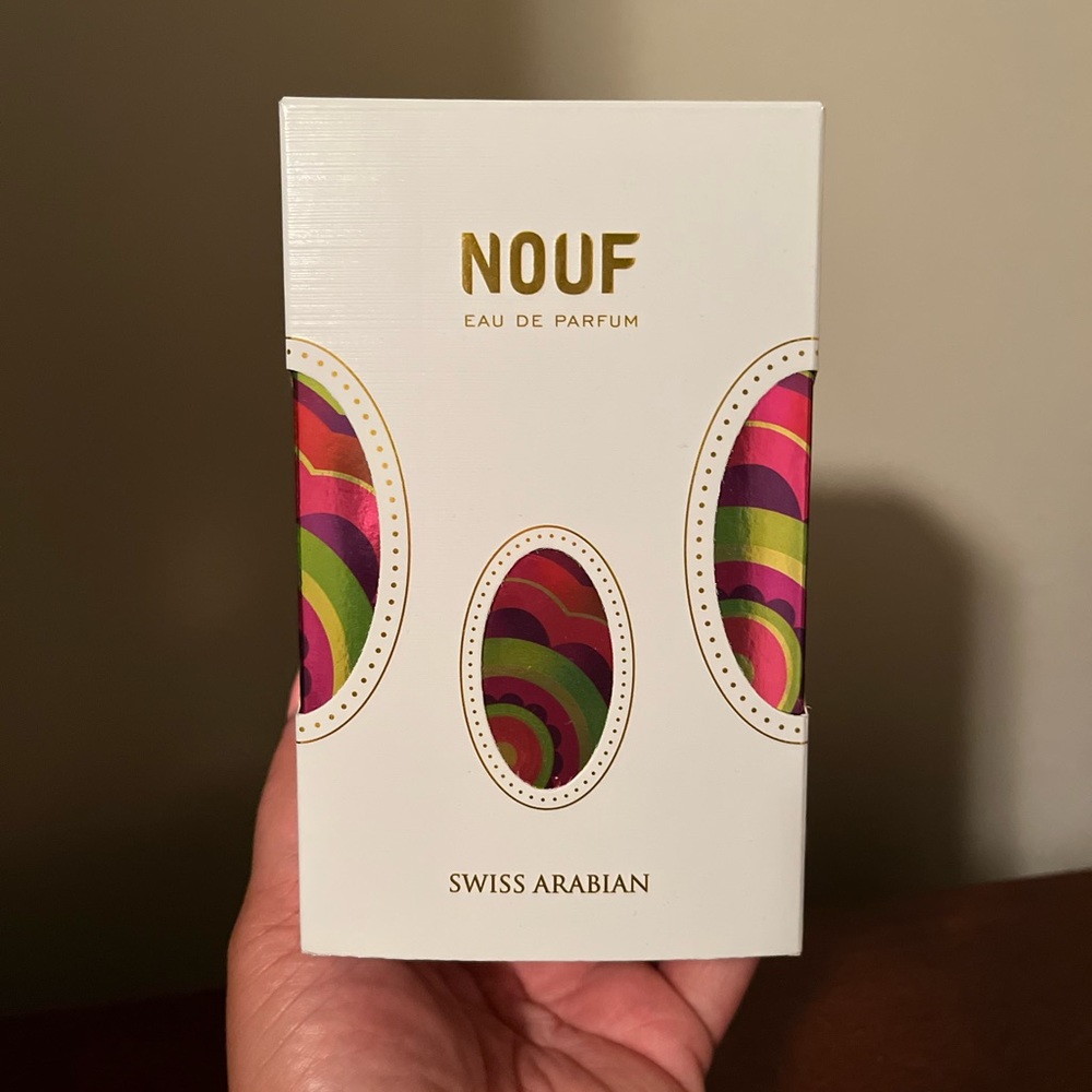 Perfume - Picture 4 of 4